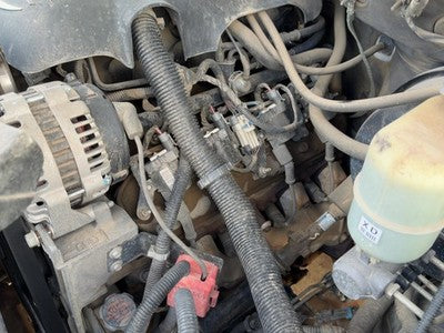 2000-2006 Chevy Suburban Driver Left Cylinder Head Assembly Oem 5.3L 12578925