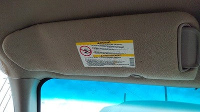 2000-2001 Chevy Silverado 2500 Driver Left Sun Visor Oem Tan 52D 15069545