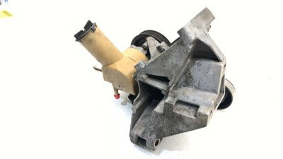 1999 Mazda B2500 Power Steering Pump With Mount Bracket Oem Pulley 2.5L