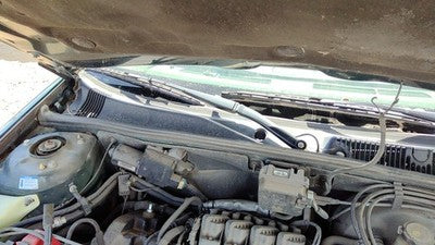 1999 Cadillac Seville Windshield Wiper Cowl Vent Trim Panel Oem Cover