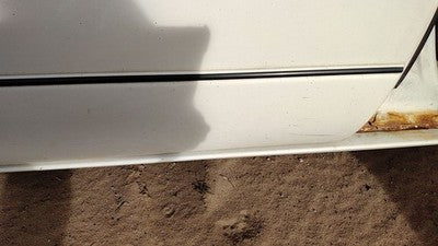 97-03 Regal Passenger Right Rear Lower Moulding From Door Back Trim White 16U