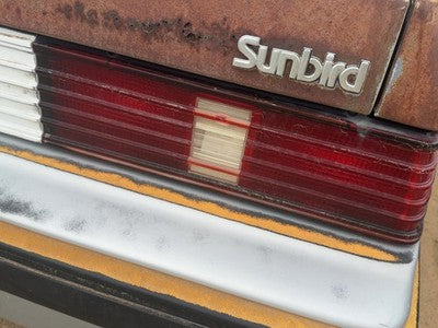 1984 Pontiac Sunbird Passenger Right Tail Light Brake Lamp Oem Rear 16501590