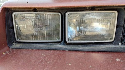 1985-1988 Pontiac Sunbird Passenger Right Head Light Oem Front Lamp 10026819