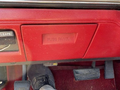 1986-1988 Olds 88 Lower Dash Under Column Fuse Cover Trim Panel Oem Red 25532007