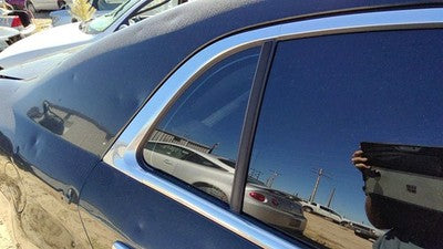 08-12 Chevy Malibu Passenger Right Rear Vent Window Back Door Glass With Frame