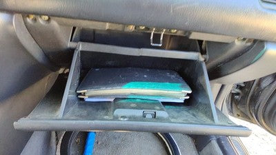 02 Infiniti G20 Glove Box Assembly Complete Door With Latch Oem Black 685007j105
