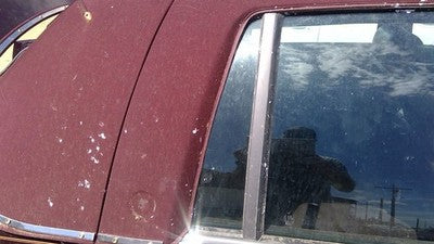 93 Cadillac Fleetwood Passenger Right Rear Vent Window Back Door Glass Wh Frame