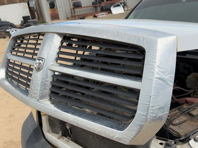 2005-2007 Dodge Dakota Front Grille Assembly Oem With Frame 55077608Aa
