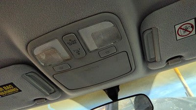 2006-2007 Hyundai Sonata Center Overhead Console Dome Light Map Lamp Cubby Gray