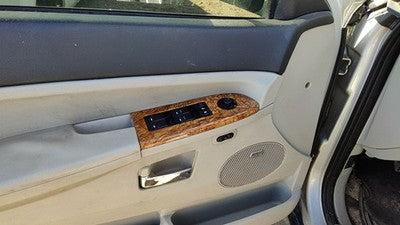 08-09 Grand Cherokee Driver Front Door Trim Panel With Master Switch Gray D1