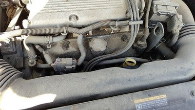 2004-2006 Chevy New Style Malibu Front Valve Cover Oem 3.5L 12578137