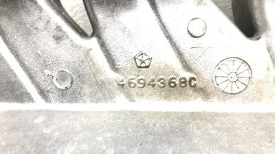 1996-1999 Town & Country Upper Intake Manifold Oem 3.8L 04621884