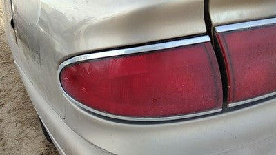 1997-2005 Buick Century Driver Left Tail Light Brake Lamp Oem Rear 19149889
