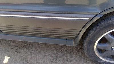 1991 Mitsubishi Galant Vr-4 Driver Left Rear Moulding From Door Back Trim Green