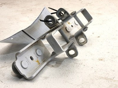 2014 Ford F250 Super Duty Pair Of Rear Door Hinges Passenger Right Crew Cab