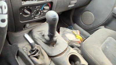 2002 Jeep Liberty Floor Shifter Lever Assembly Shift 5 Speed Manual Transmission