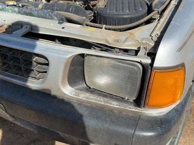 1991-1992 Isuzu Pup Front Grille Assembly Oem Silver 8970138575