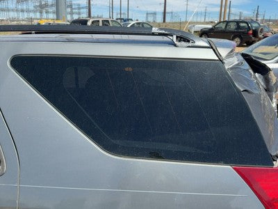 2004-2009 Cadillac Srx Driver Left Rear Quarter Glass Back Side Window Oem