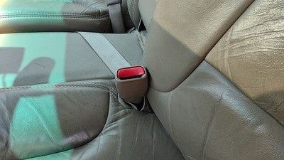 1999 Buick Park Ave Driver Left Front Seat Belt Buckle Receiver Oem Tan