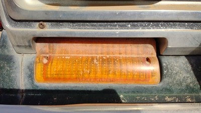 1984-1991 Jeep Grand Wagoneer Passenger Right Front Turn Signal Light Lamp Oem