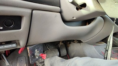 1996-1997 Ford Taurus Lower Dash Under Column Knee Bolster Trim Panel Oem Gray