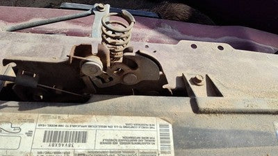 1990-1999 Buick Lesabre Hood Latch Assembly With Bracket Oem 25662083