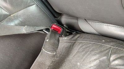 02-05 Buick Lesabre Passenger Right Front Seat Belt Buckle Receiver Graphite 933