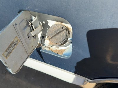 1990-1993 Ford F250 Fuel Filler Neck Assembly With Gas Cap Oem 7.3L Fotz9034G