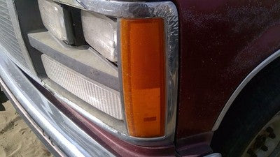 1988 Gmc Sierra 2500 Driver Left Front Turn Signal Light Lamp Oem Side 05975200