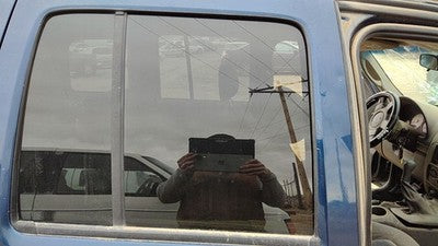2002-2006 Jeep Liberty Passenger Right Rear Side Window Door Glass Oem Back