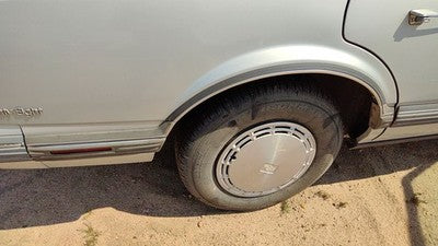 1990 Olds 88 Passenger Right Rear Moulding On Quarter Panel Oem