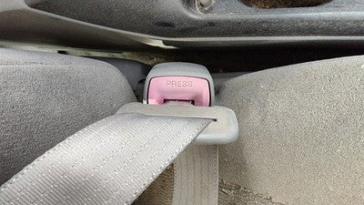 2004-2006 Toyota Camry Passenger Right Front Seat Belt Buckle Receiver 95 Stone