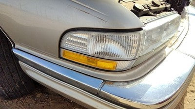 91-96 Park Ave Ultra Passenger Right Front Turn Signal Light Lamp Fender Mounted