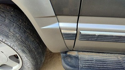 1999 Chevy Suburban Passenger Right Rear Moulding On Quarter Panel Oem