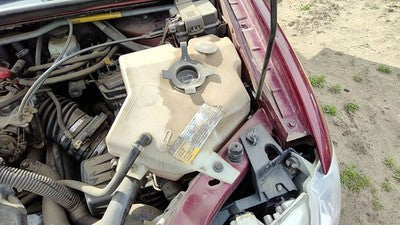 1997-2004 Chevy Venture Coolant Reservoir Radiator Overflow Tank Bottle Oem