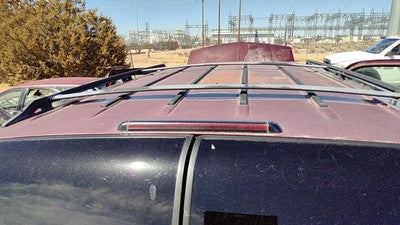 1999 Gmc Yukon Third Brake Light Middle Lamp Oem