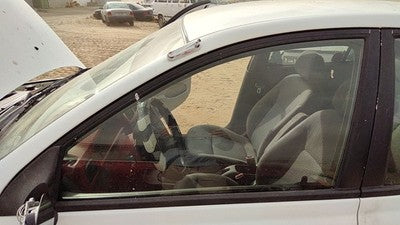 2000-2005 Kia Rio Driver Left Front Side Window Door Glass Oem 0K30c59511
