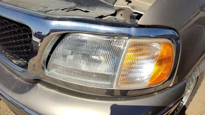 1997-2002 Ford Expedition Driver Left Head Light With Turn Lamp Oem 3L3Z13008Da