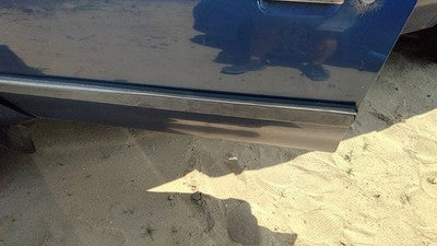 1994 Olds Cutlass Ciera Driver Left Front Moulding From Door Oem Trim Strip Blue