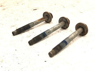 98 Grand Cherokee Set Of Bolts For Steering Gear Box Factory Hardware Fasteners