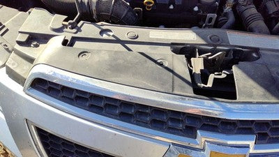 2011-2014 Chevy Cruze Front Upper Grille Assembly Oem 96981100