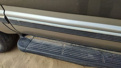 92-99 Chevy Suburban Passenger Right Rear Moulding From Door Oem Back Trim Strip