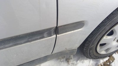 1996-2000 Honda Civic Passenger Right Moulding From Fender Oem Trim Strip