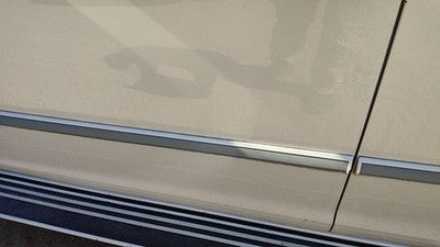 04-05 Sienna Driver Left Front Moulding From Door Oem Trim Strip White 071