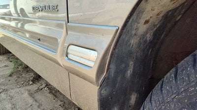 1999 Cadillac Deville Passenger Right Moulding From Fender Trim Strip 46A Beige