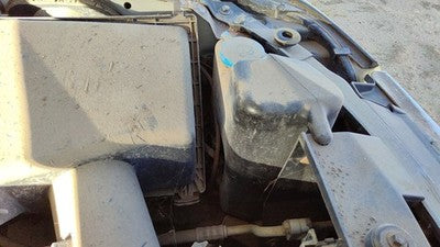 2004-2015 Nissan Titan Windshield Washer Fluid Reservoir With Pump Wiper Tank