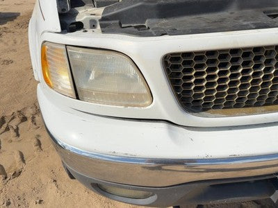1999-2004 Ford F150 Front Grille Assembly Oem White Yz 3L3Z8200Ba