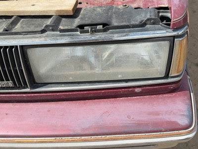 1987-1990 Olds 88 Driver Left Head Light Oem Front Lamp 22530640