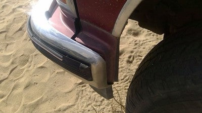 1988 Gmc Sierra 2500 Driver Left Moulding From Fender Oem Trim Strip Red