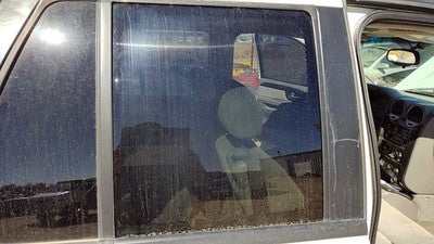2002-2009 Gmc Envoy Passenger Right Rear Side Window Door Glass Oem Back